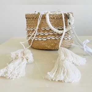 Weaved Boho Island Beach Shell Handcrafted Bag w Handles & Crossbody Strap Round